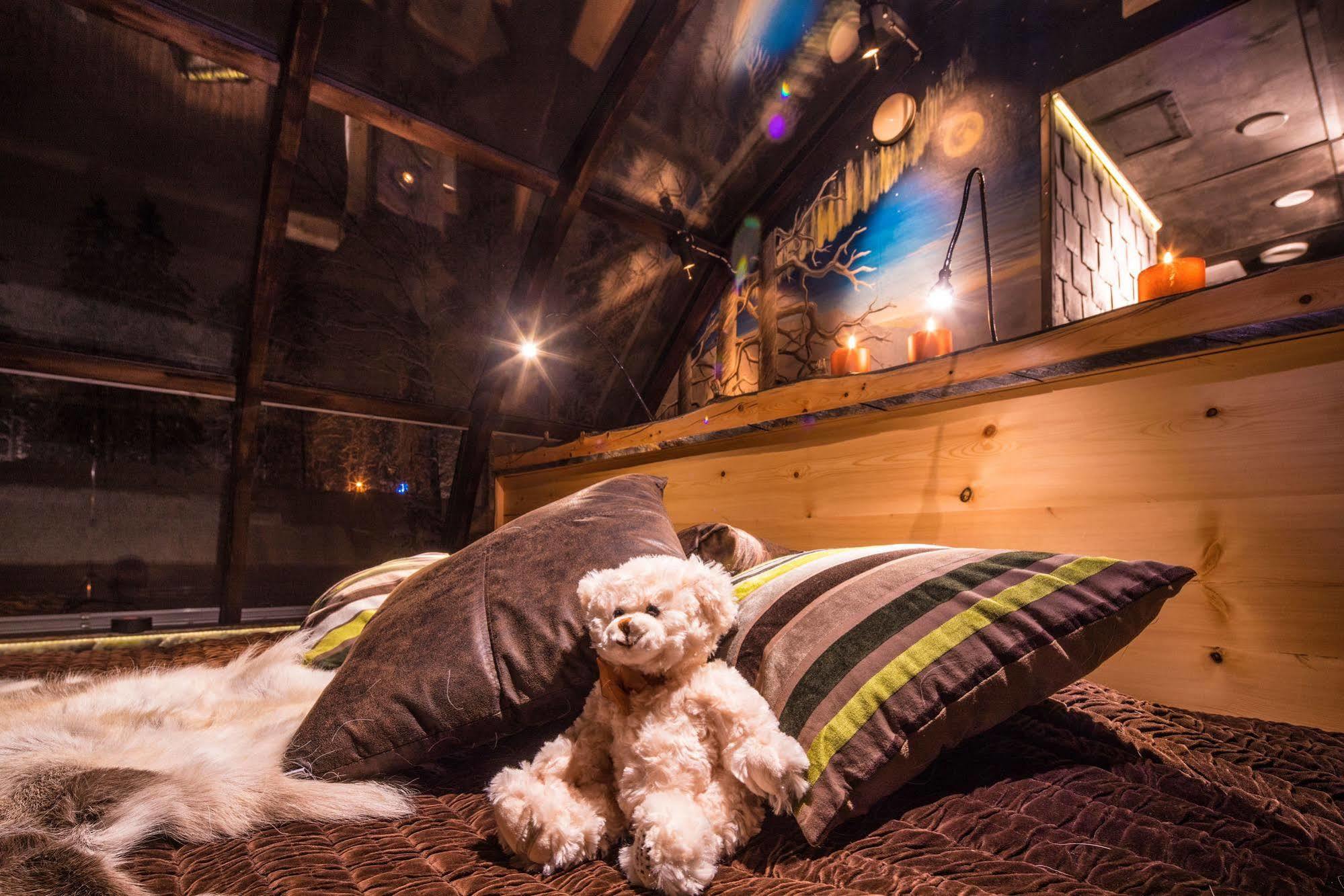 Lapland Northern Lights Hotel Ilveslinna Ranua Bagian luar foto